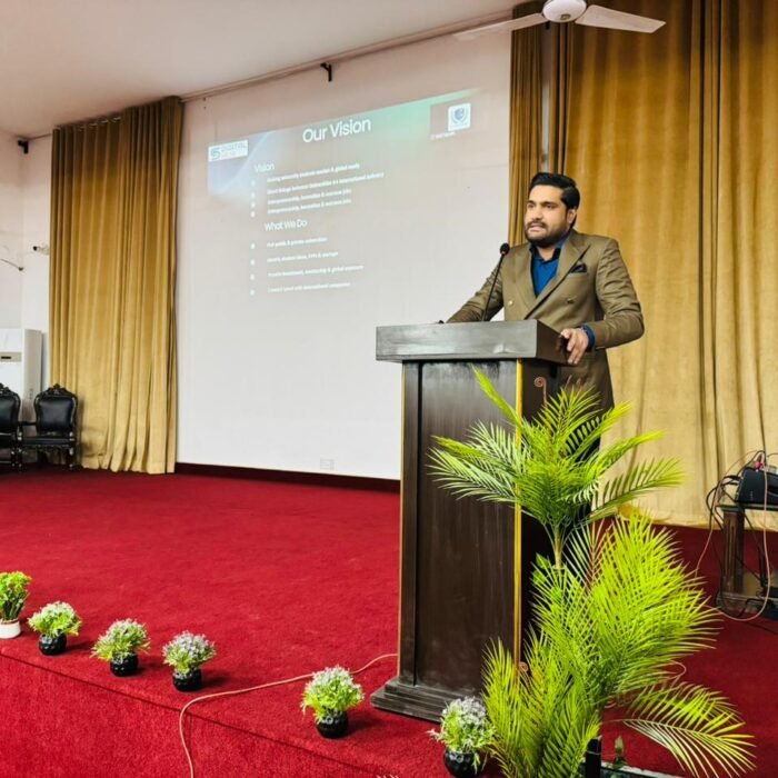 University of Kamalia Pitch Tech Fest | Students Secure Startup Funding